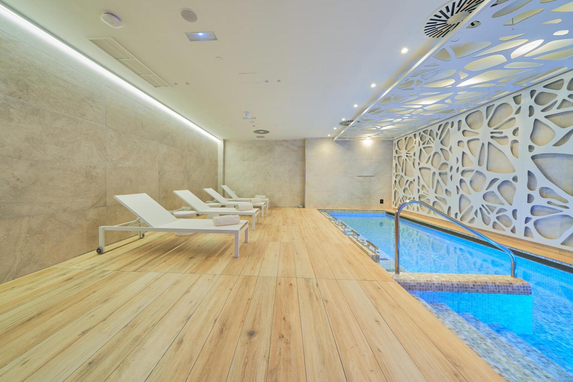 Eurostars Oasis Marbella Hotel Luaran gambar